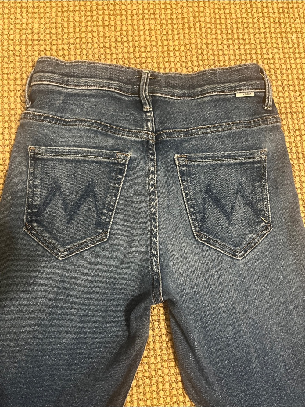 MOTHER Classic Women's Blue Denim Jeans with Back Pocket Stitching